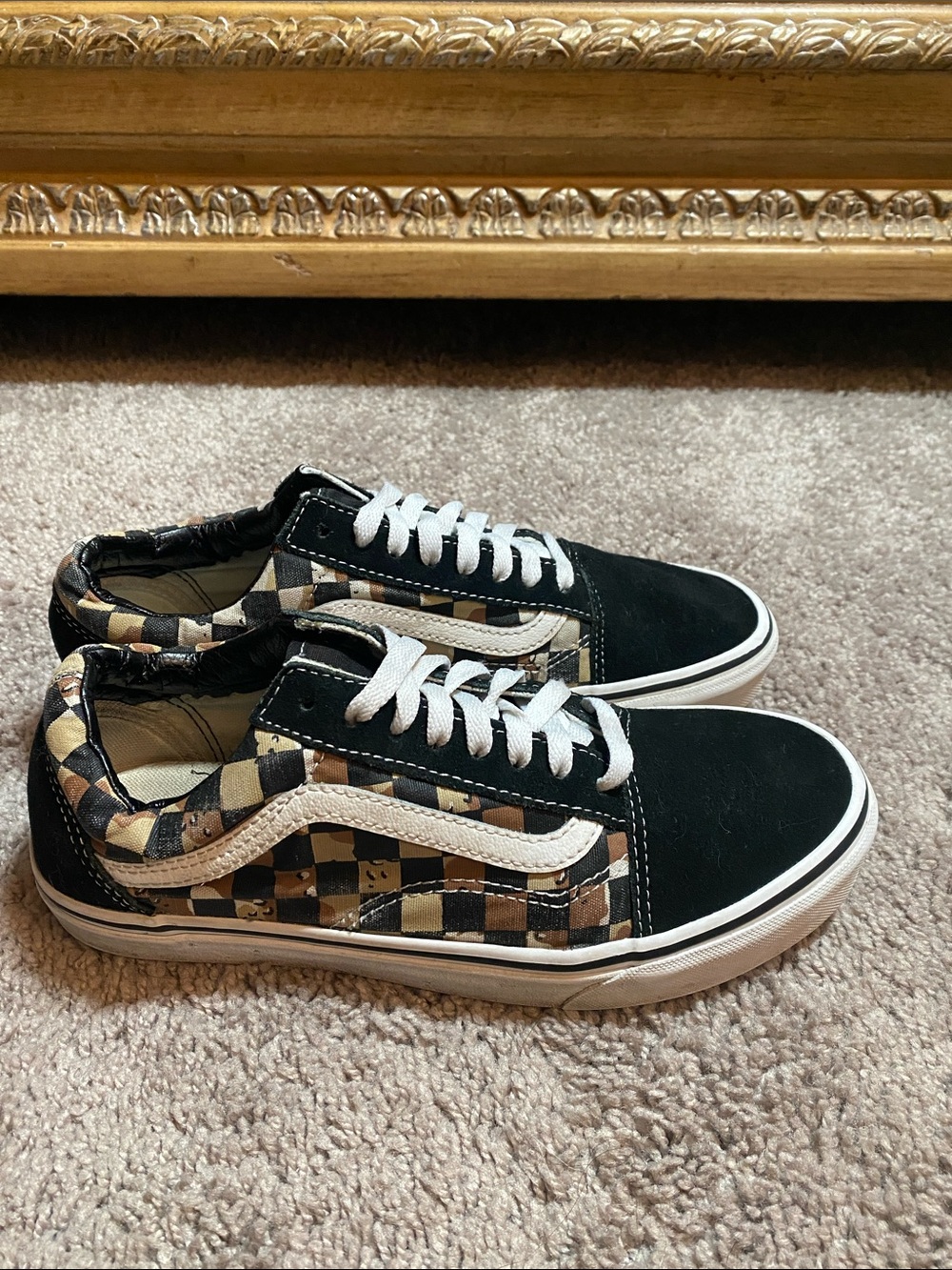 Vans Oldskool Black suede Checkerboard Sneakers with Brown Accents 7.5M/9W